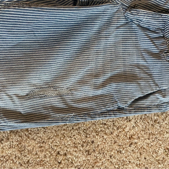 Design Lab pinstripe ankle length skinny jeans - Picture 3 of 7